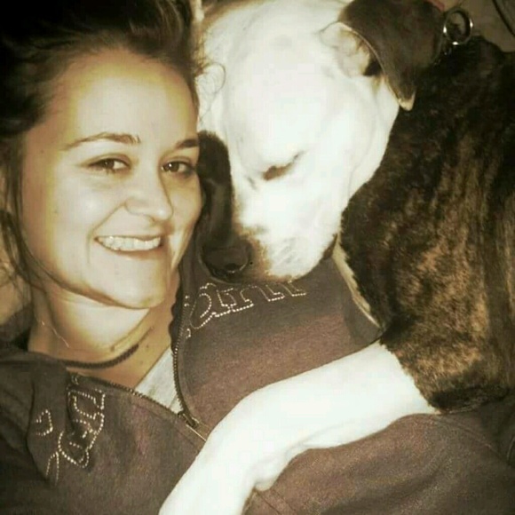 Meet your Posher, Ashley - Picture 1 of 1